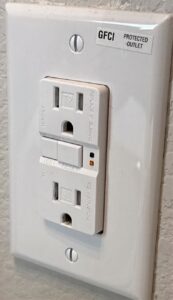 small-home-issues-that-can-turn-into-expensive-repairs-gfci